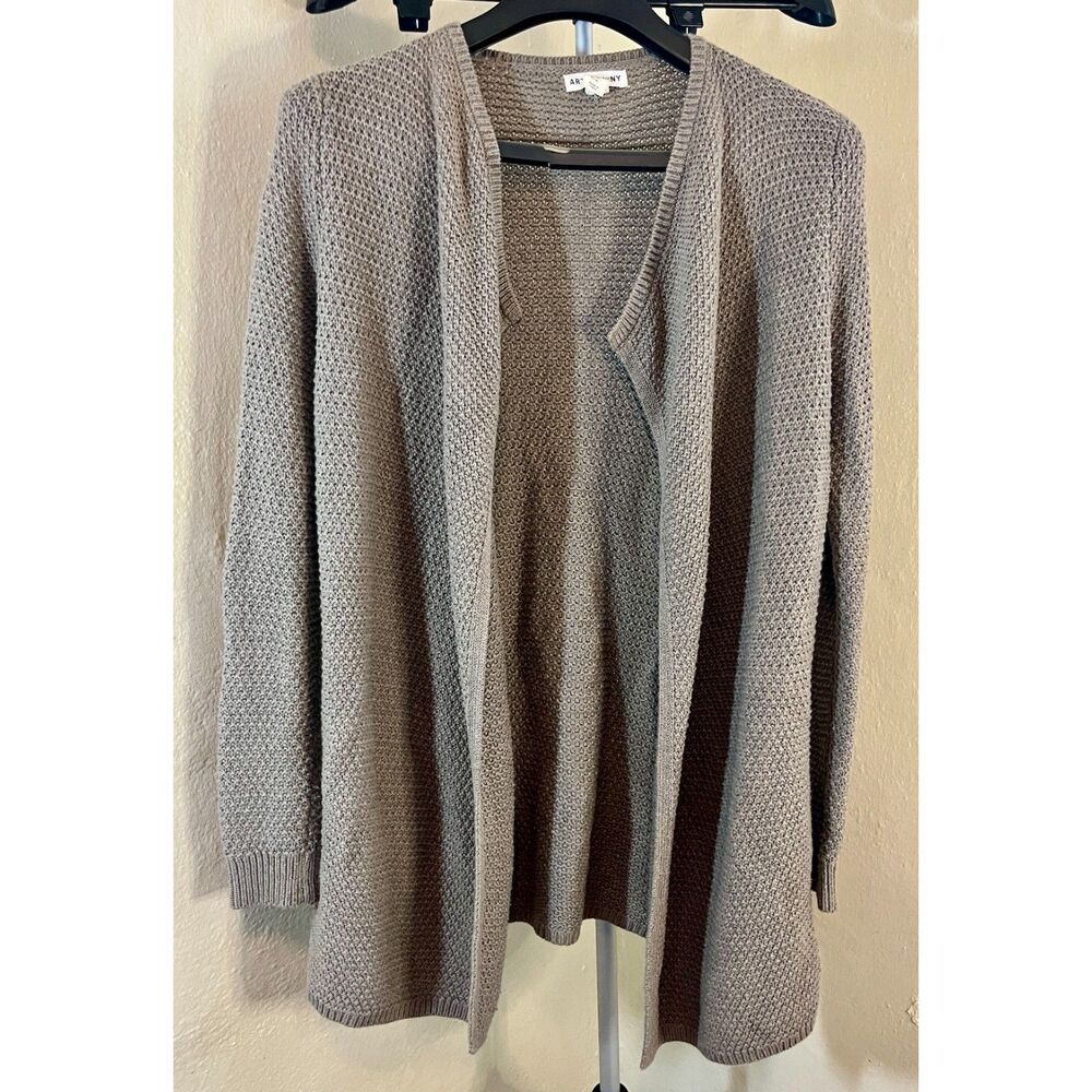 Artisan NY Chunky knit cardigan with pockets Size M
